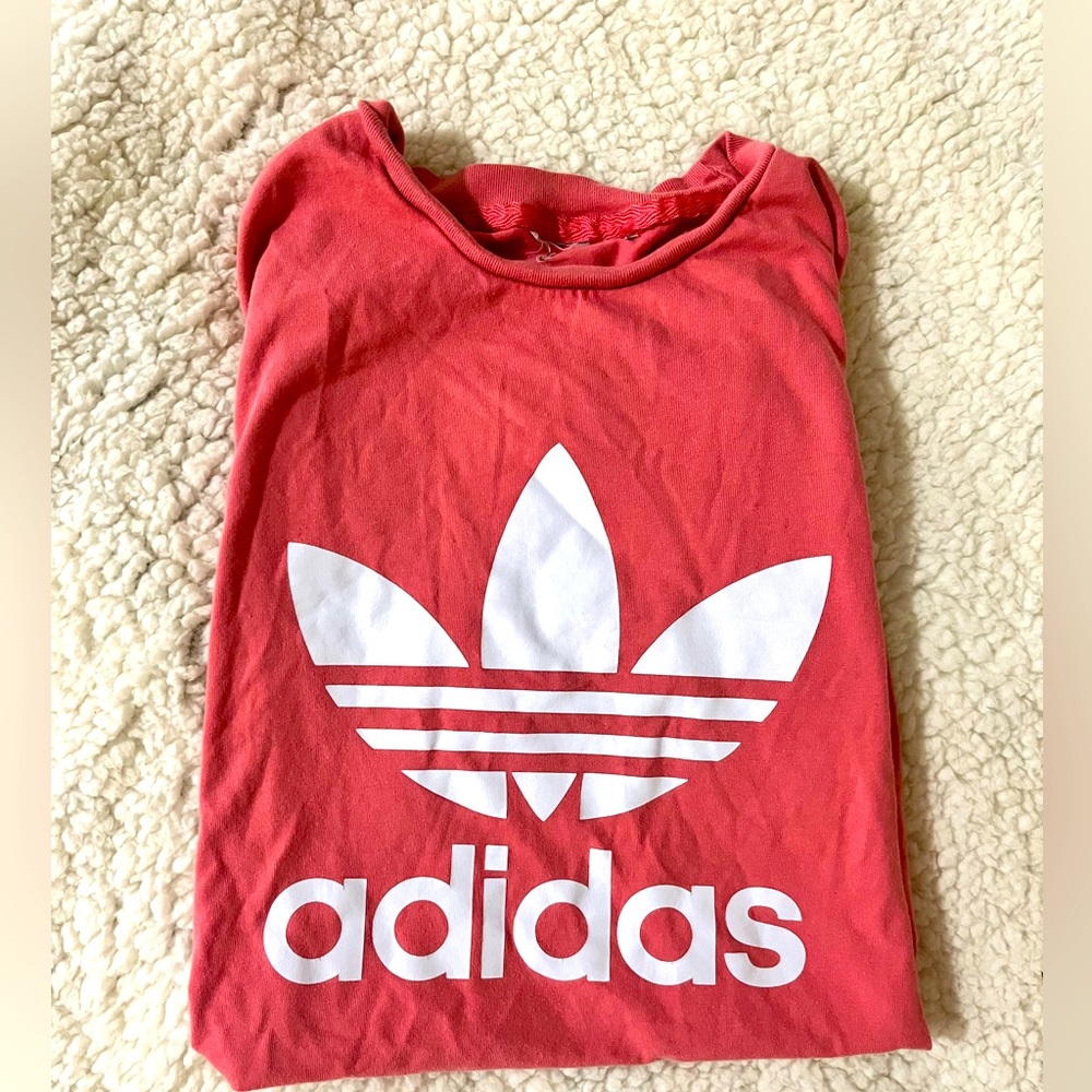 Adidas T-Shirt